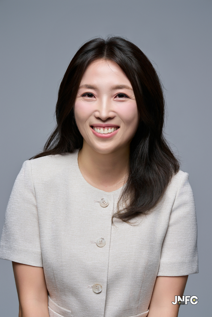 김유진