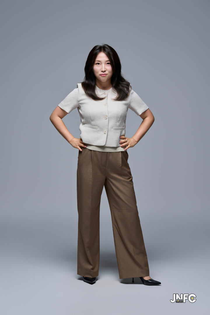 김유진