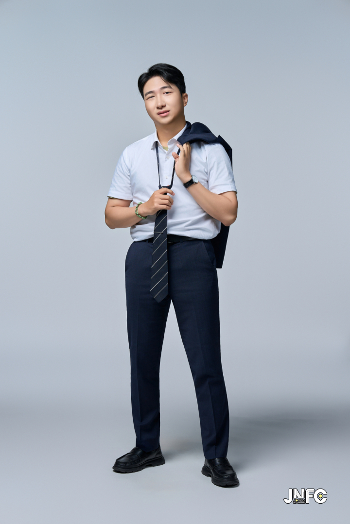 김현찬