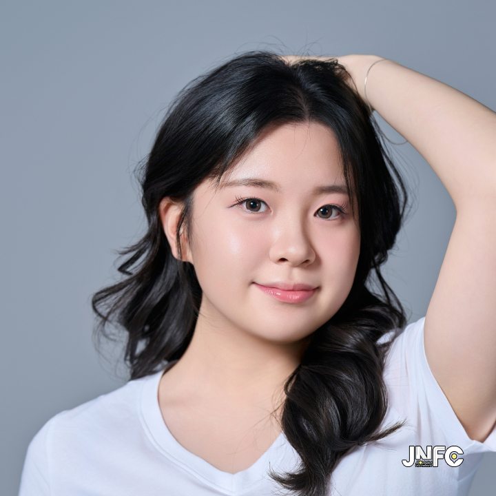 김채연