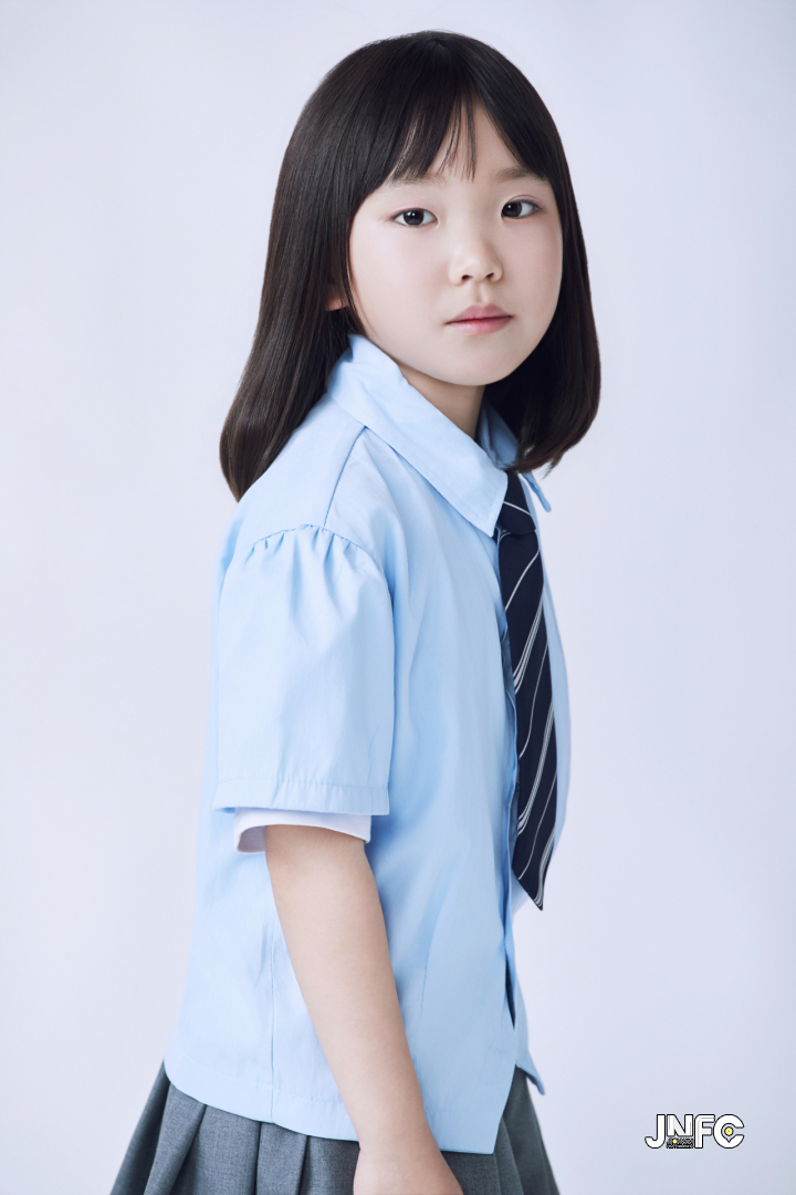 김슬아
