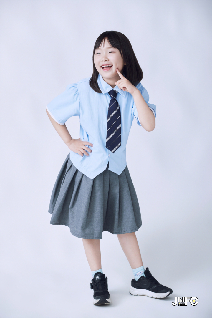 김슬아