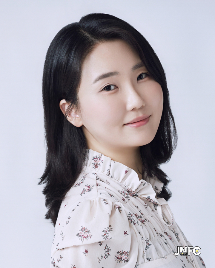 윤하얀