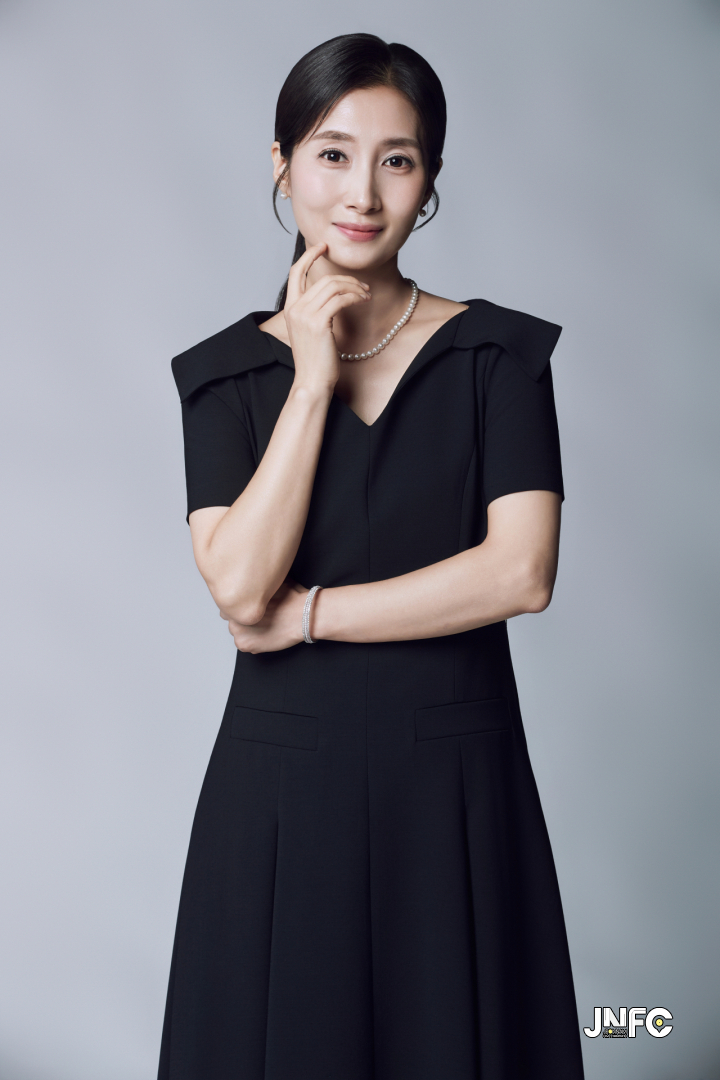 김은진