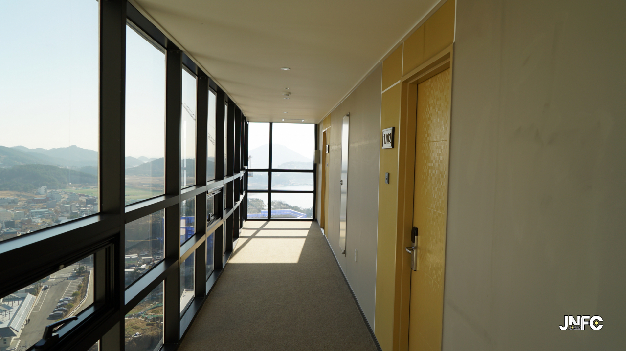 jnfc_112_127680.jpg