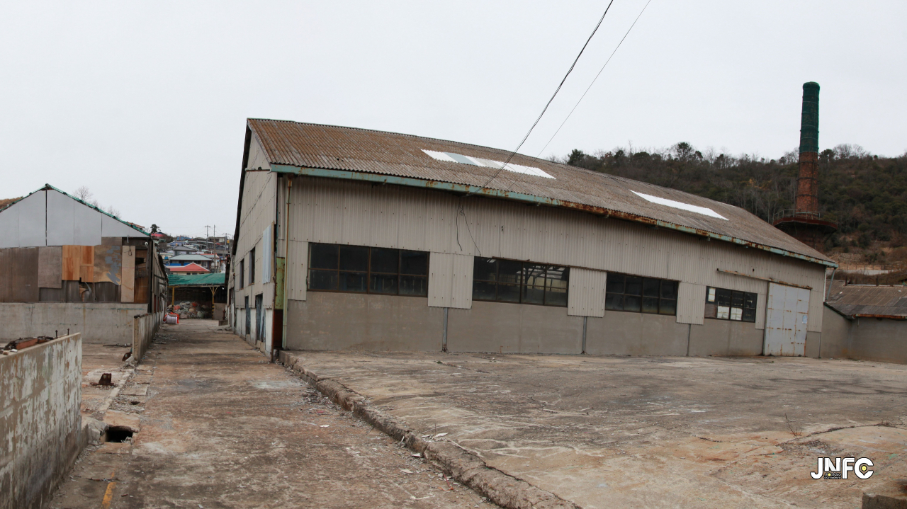 jnfc_151_129031.jpg