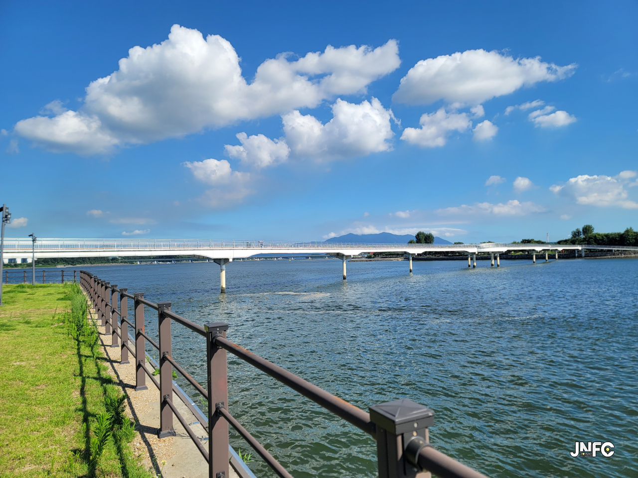 jnfc_166_130061.jpg