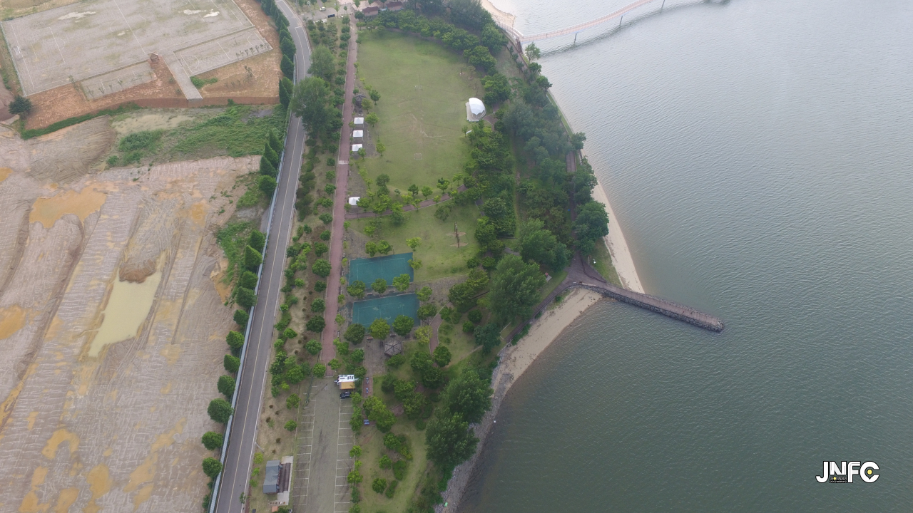 jnfc_166_130079.jpg