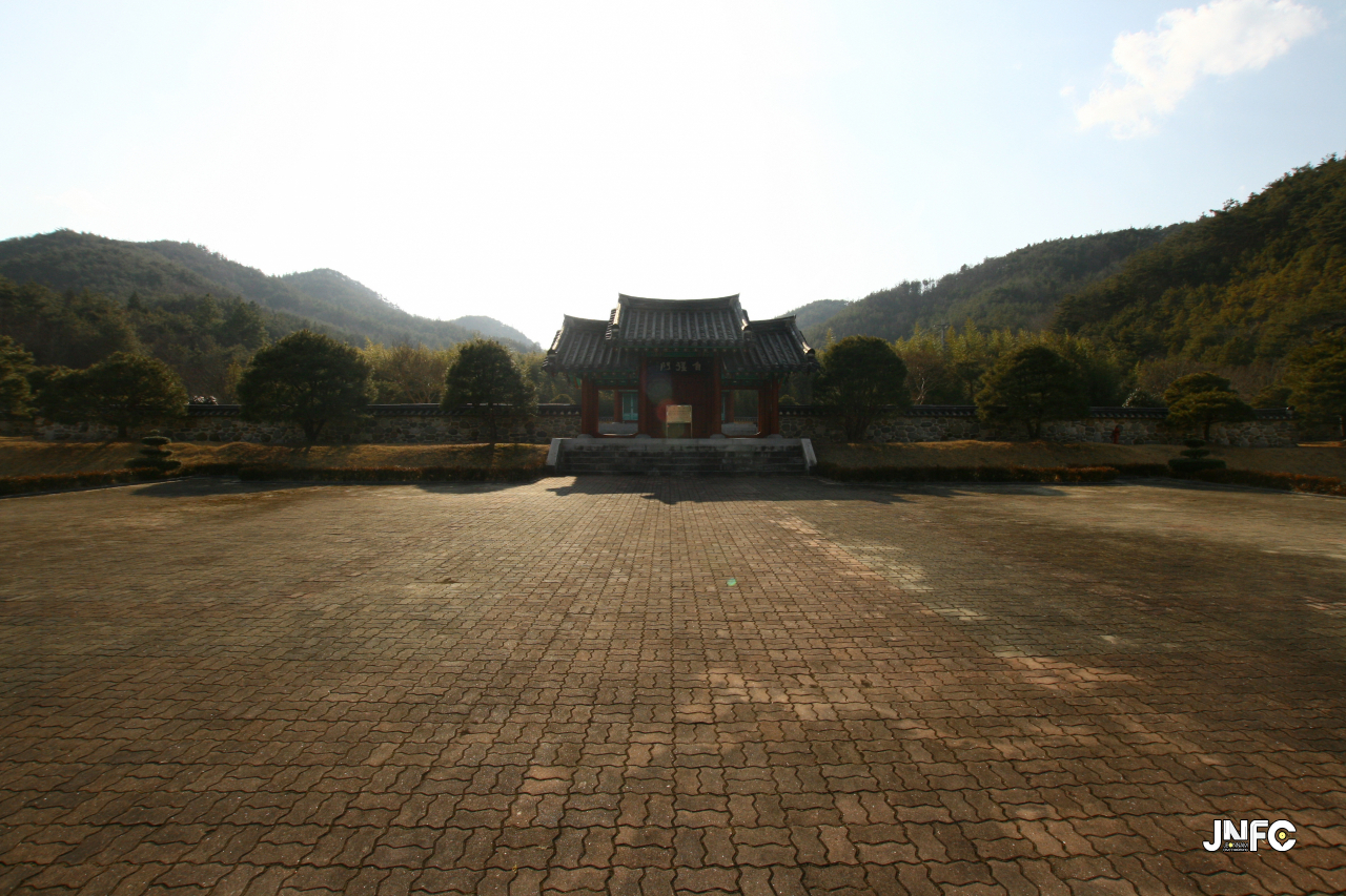 jnfc_1665_131008.jpg