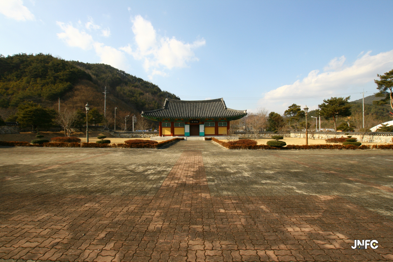 jnfc_1665_131009.jpg