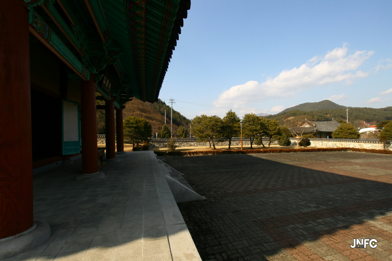 jnfc_1665_131010.jpg