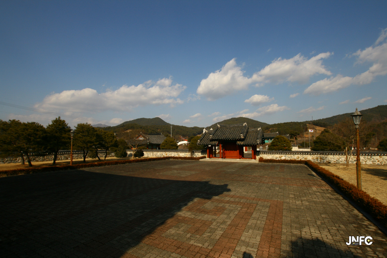 jnfc_1665_131011.jpg