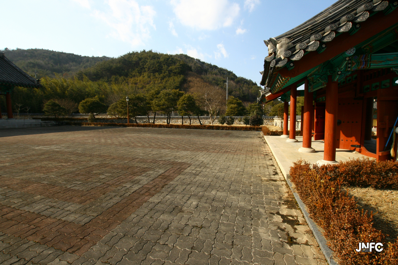 jnfc_1665_131013.jpg