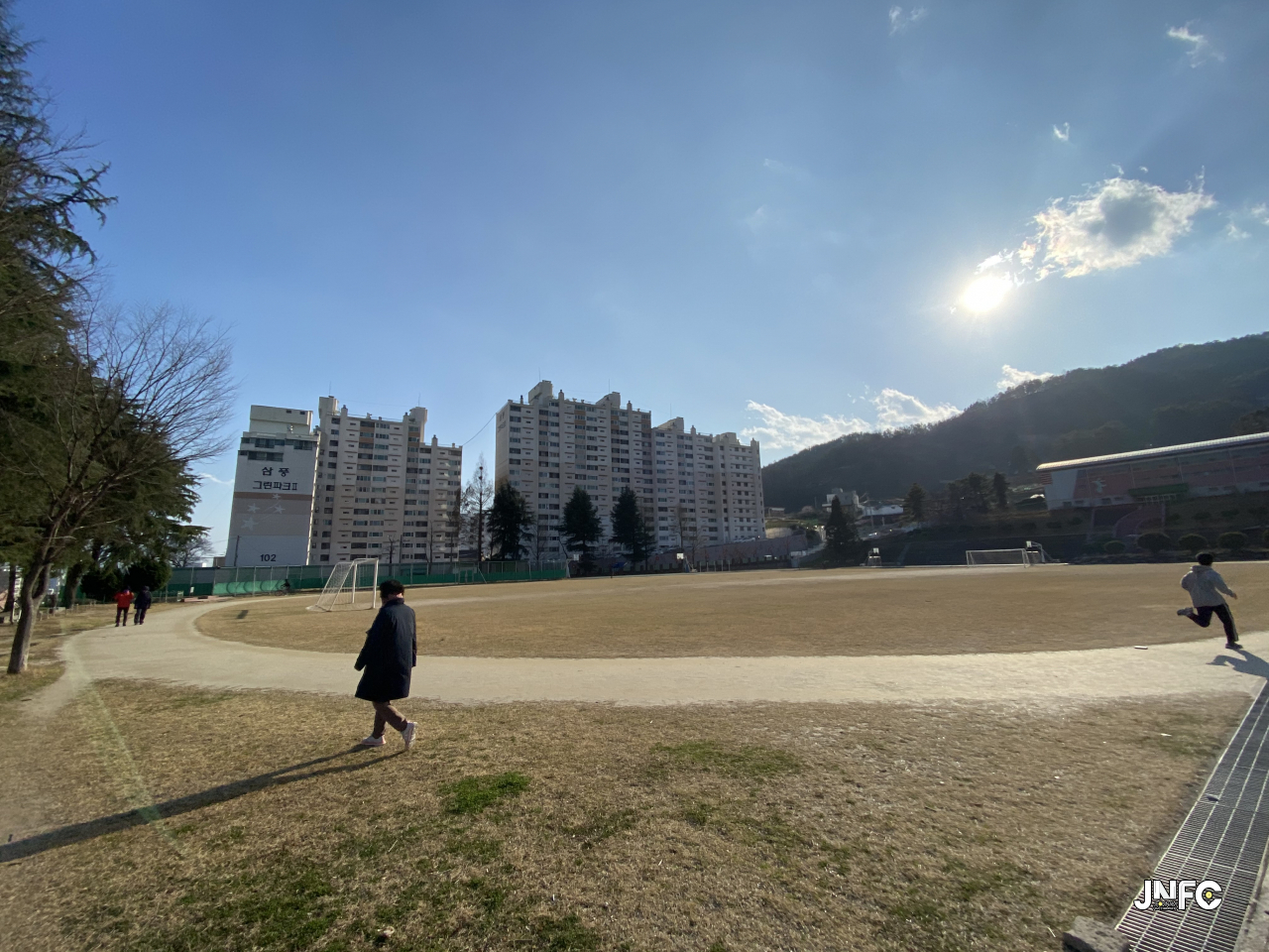 jnfc_1671_126645.jpg