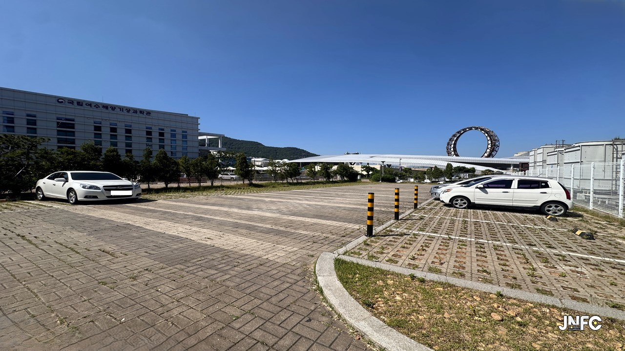 jnfc_191_129852.jpg