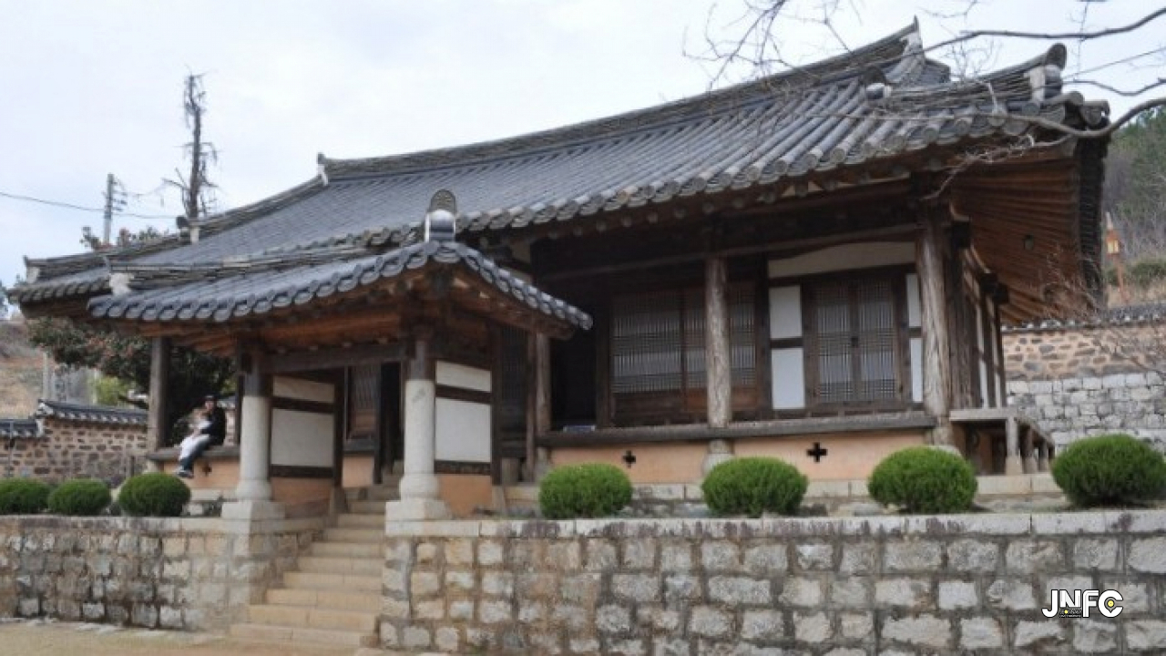 jnfc_2010_130983.jpg