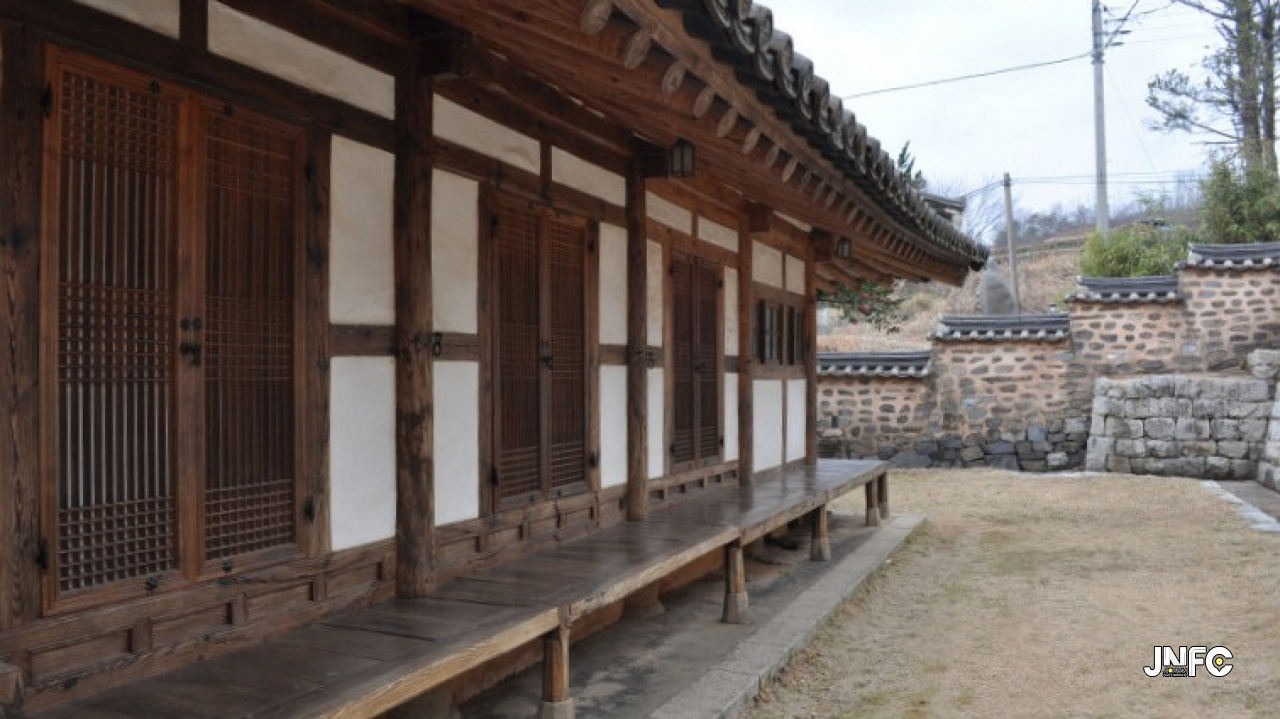 jnfc_2010_130989.jpg