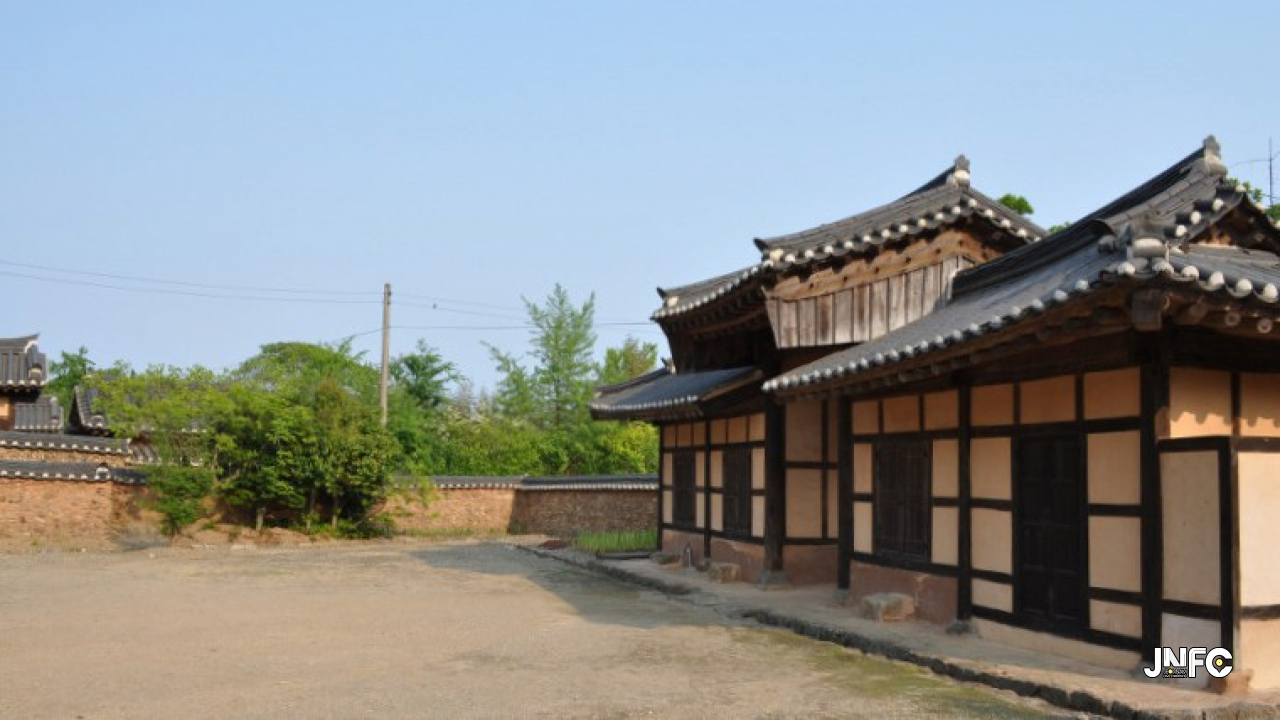 jnfc_2011_130995.jpg