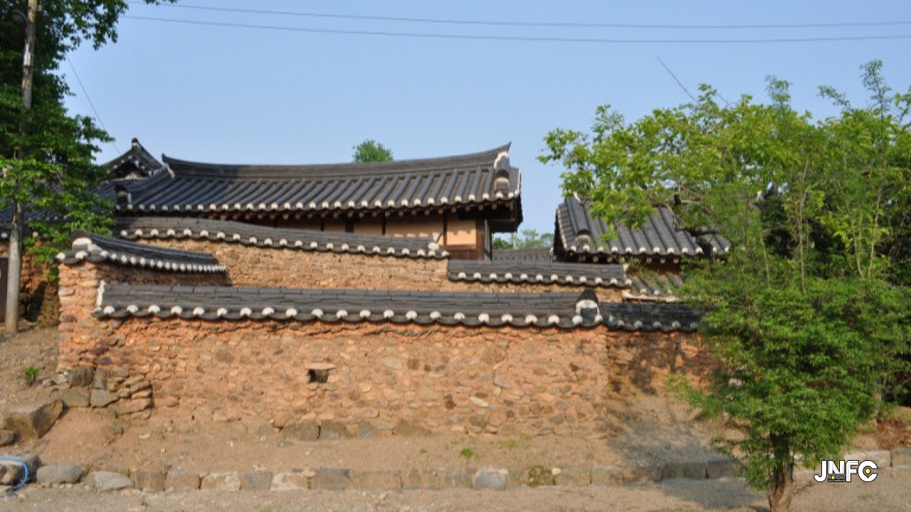 jnfc_2011_130997.jpg