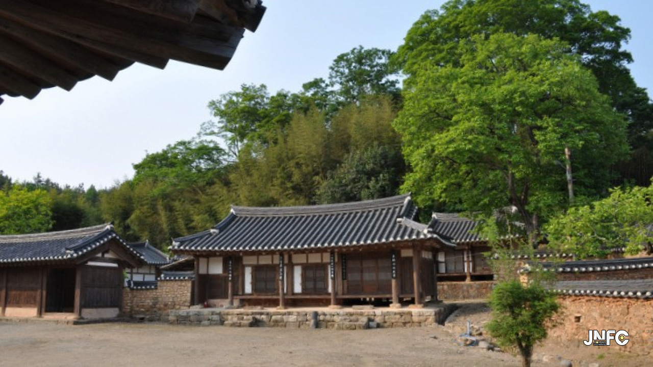 jnfc_2011_130998.jpg