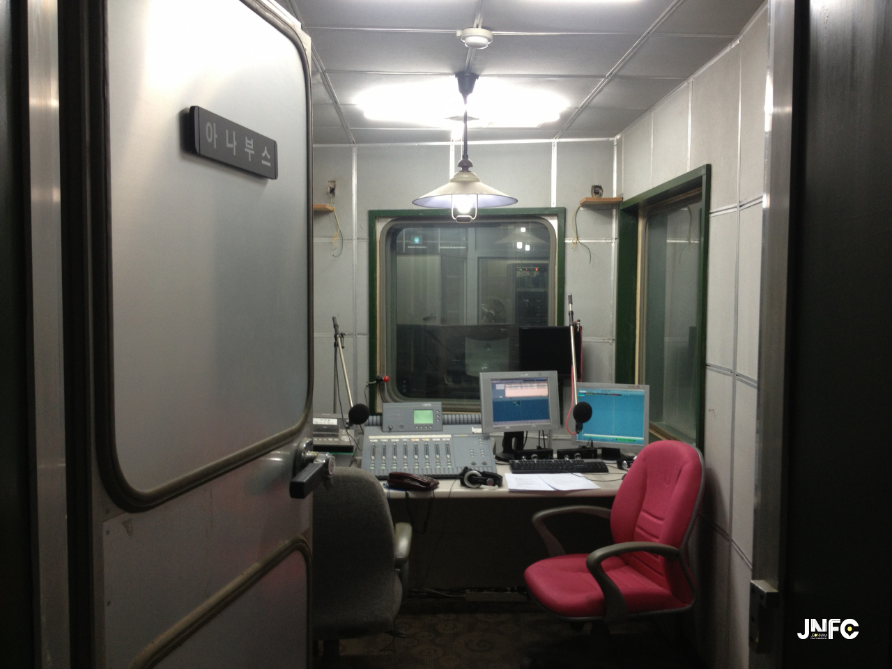 jnfc_28_127657.jpg