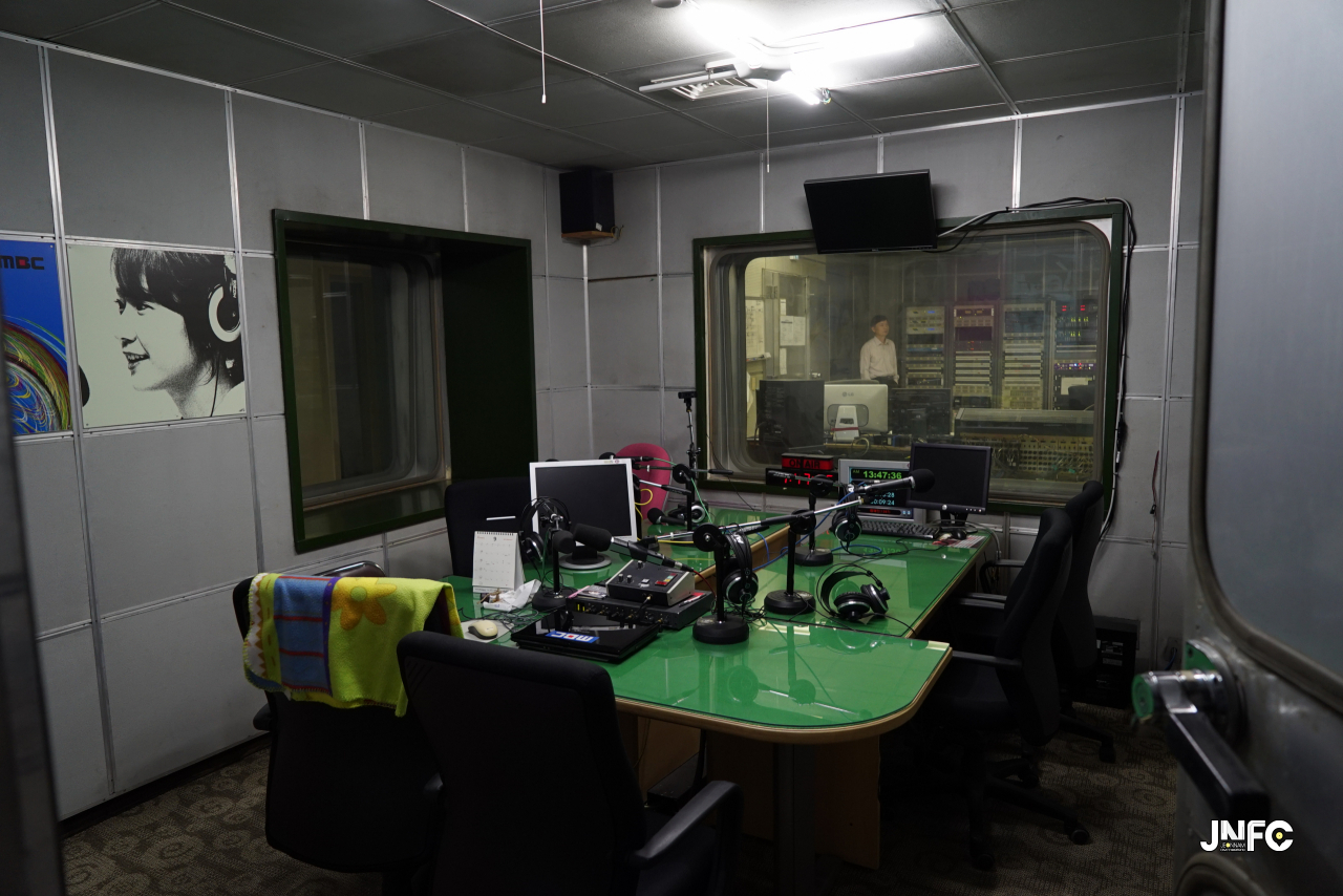 jnfc_28_127675.jpg