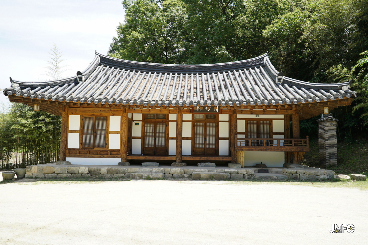 jnfc_328_131834.jpg