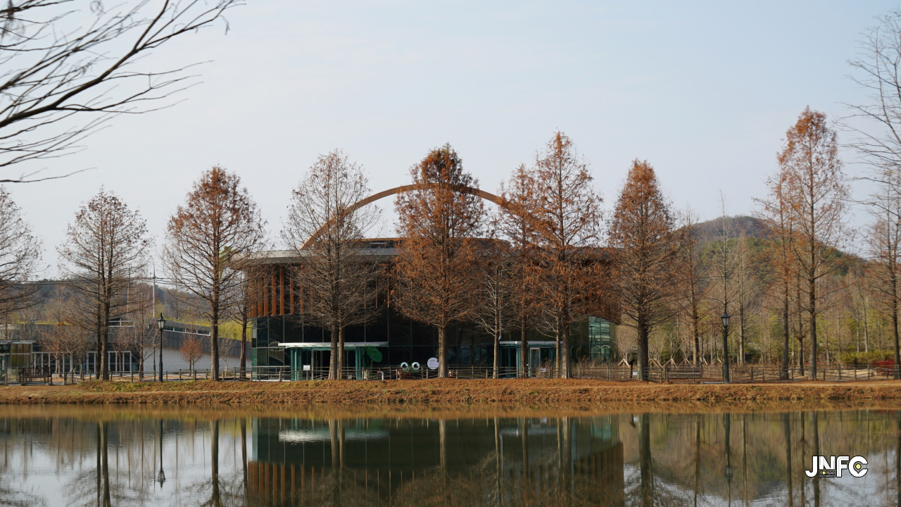 jnfc_347_131860.jpg