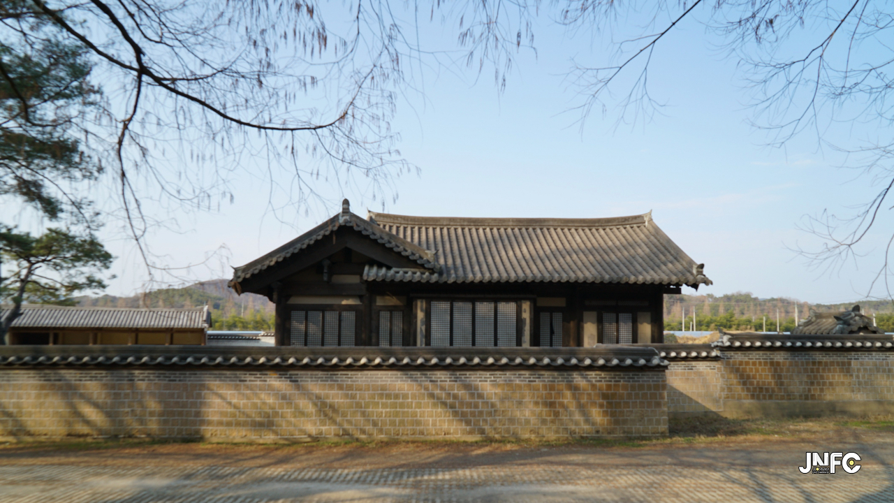 jnfc_347_131863.jpg
