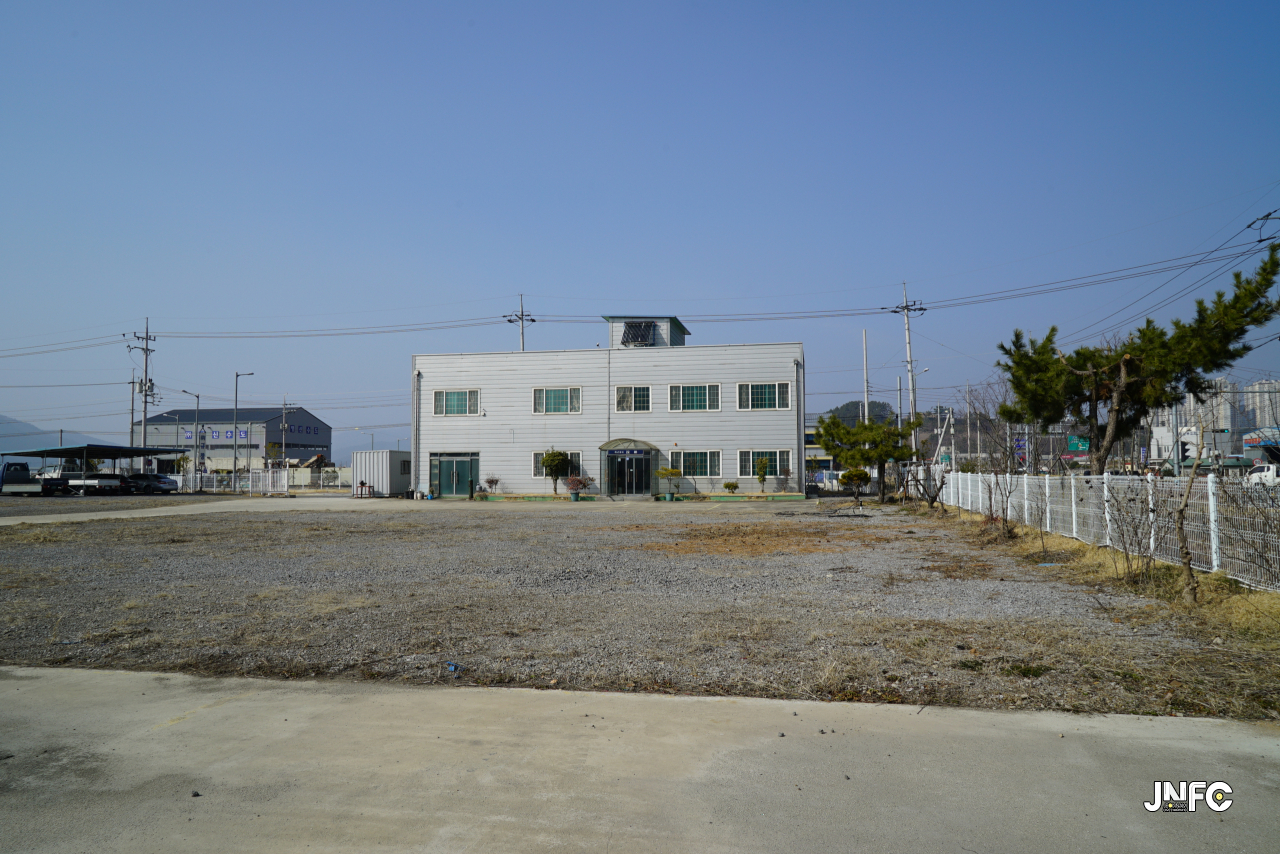 jnfc_36_130096.jpg