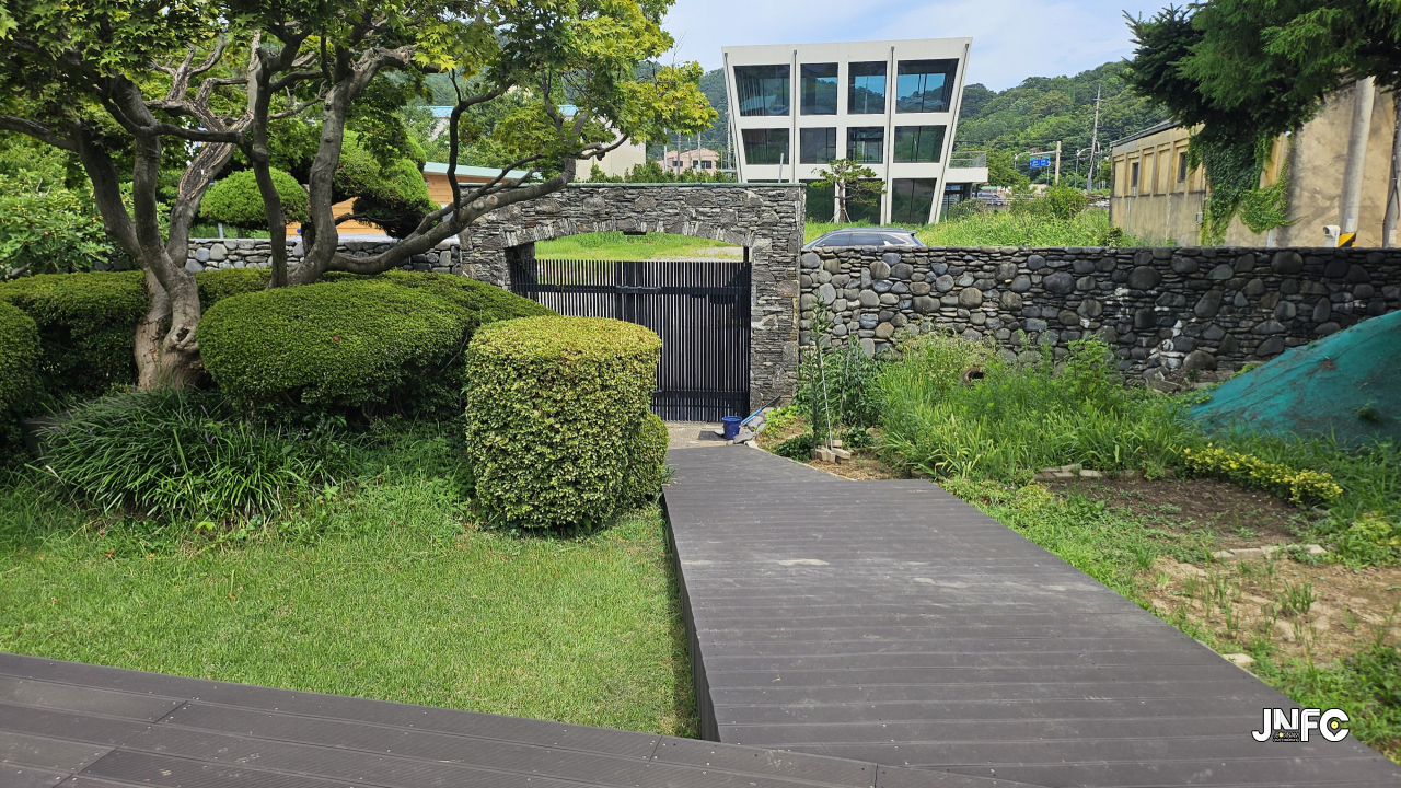 jnfc_4218_133442.jpg