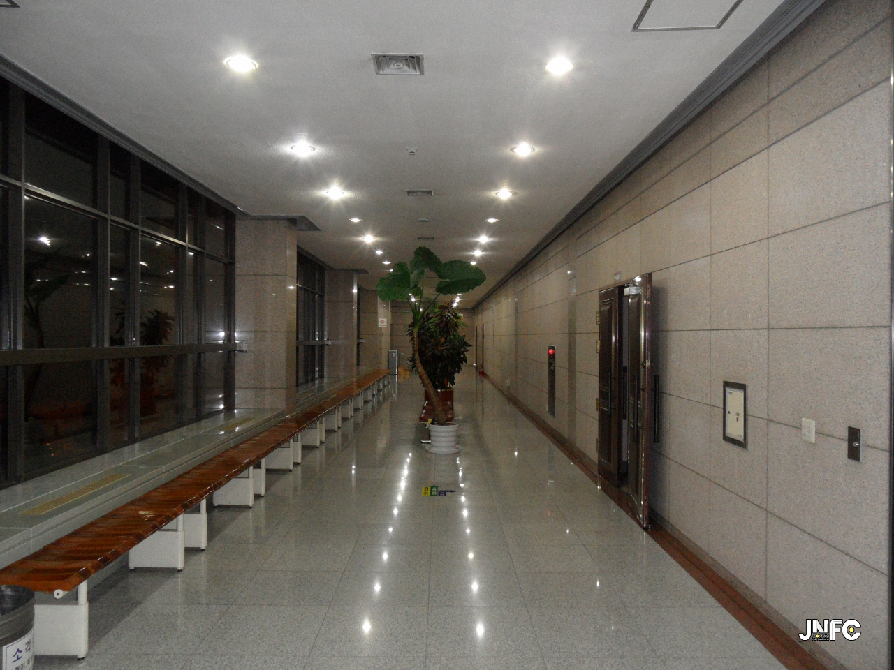 jnfc_445_130156.jpg