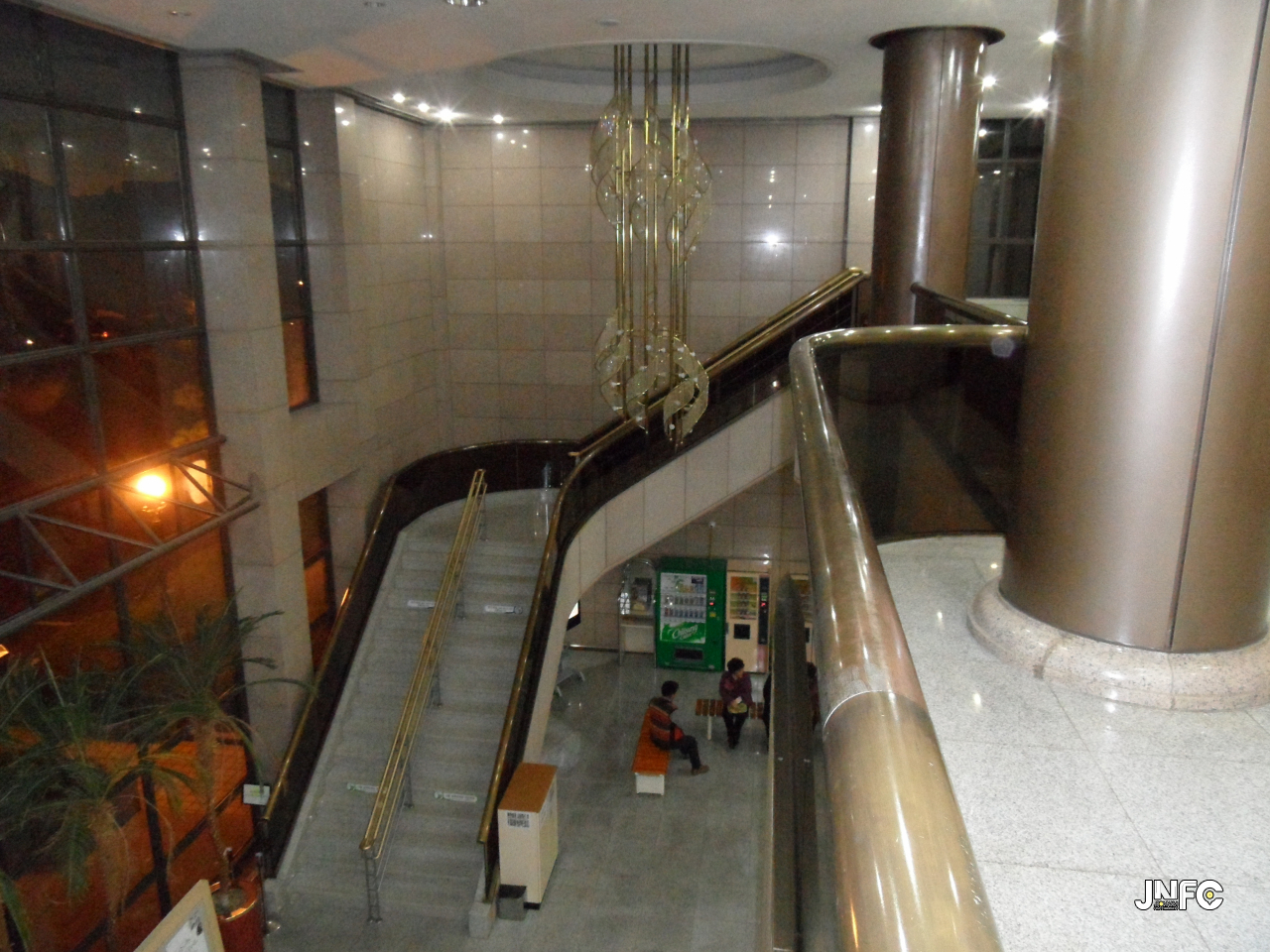 jnfc_445_130162.jpg