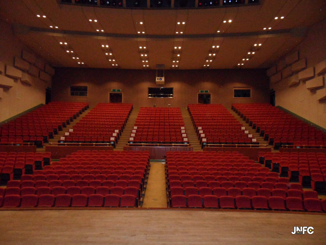 jnfc_445_130163.jpg