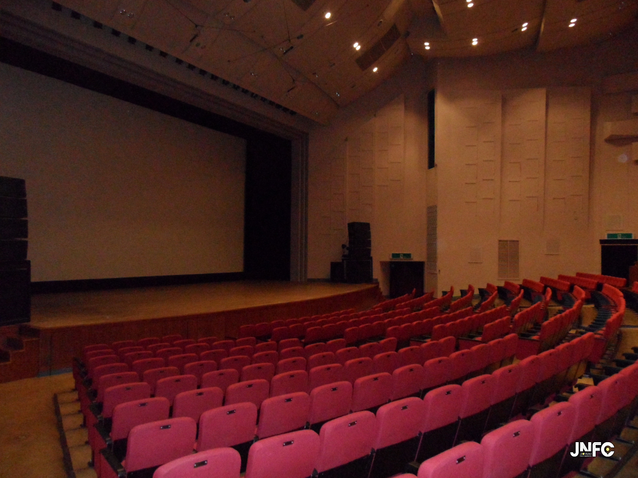 jnfc_445_130166.jpg