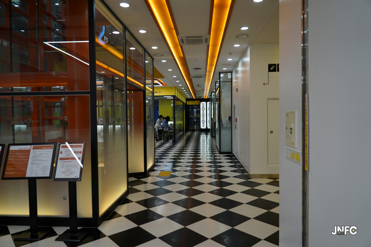 jnfc_53_127517.jpg