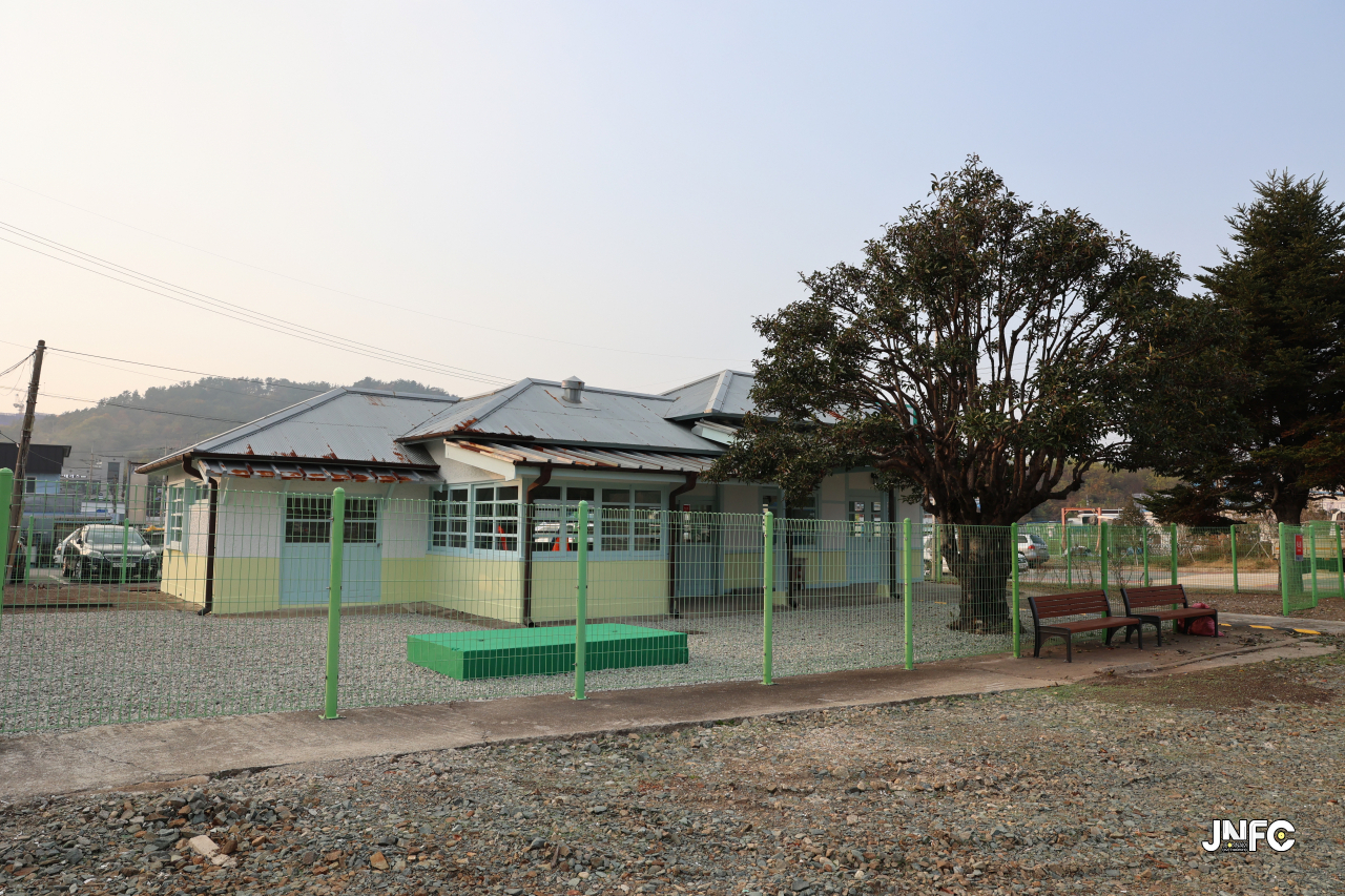jnfc_5584_128004.jpg