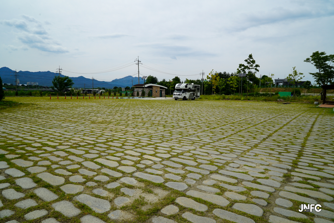 jnfc_5645_133416.jpg
