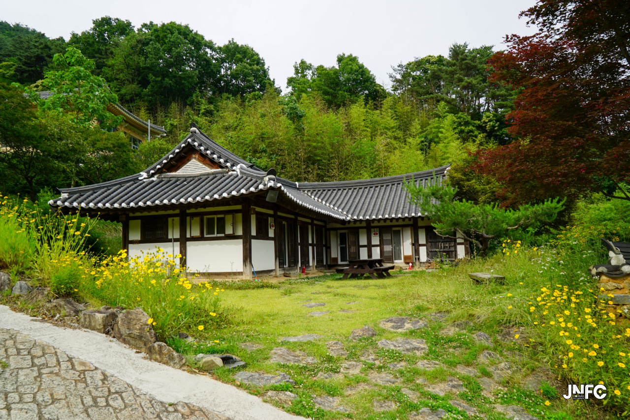 jnfc_5647_133329.jpg