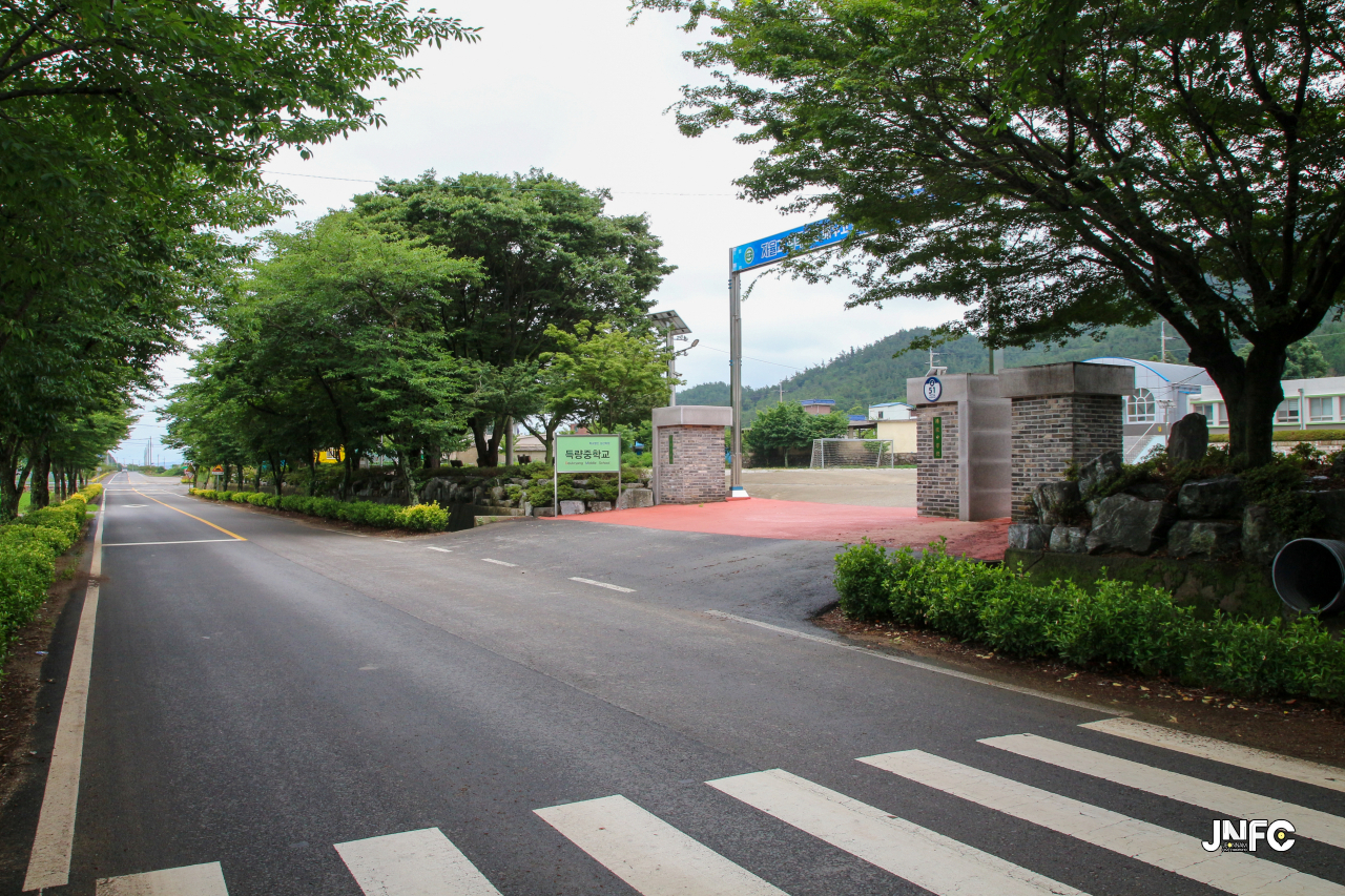 jnfc_5653_111187.jpg