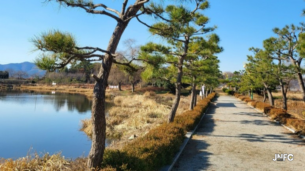 달맞이공원(방축저수지)