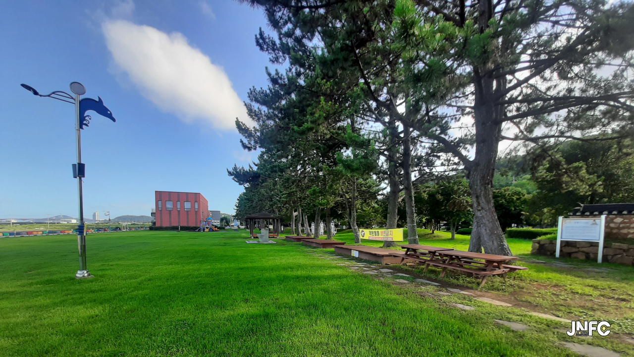 jnfc_5773_131689.jpg