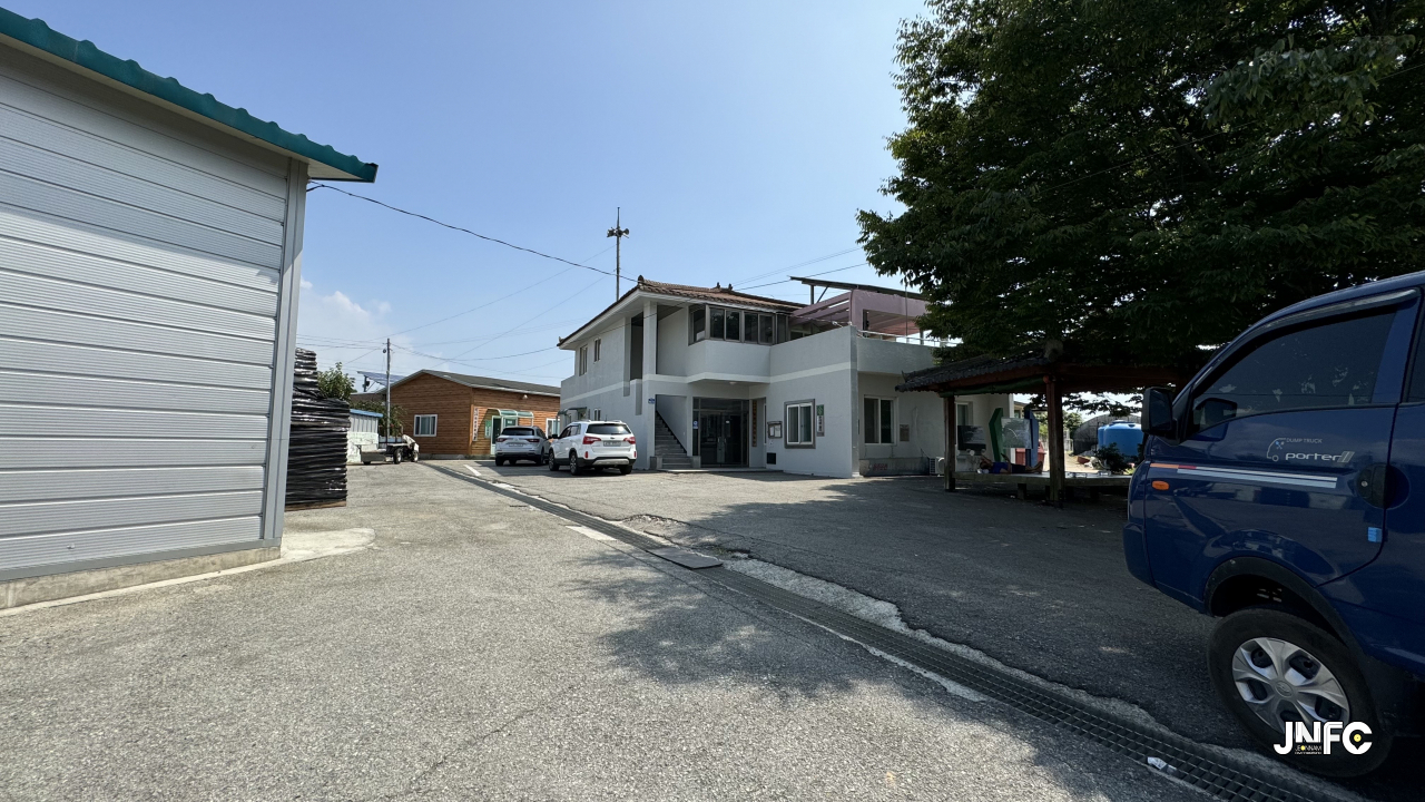 jnfc_5828_134850.jpg