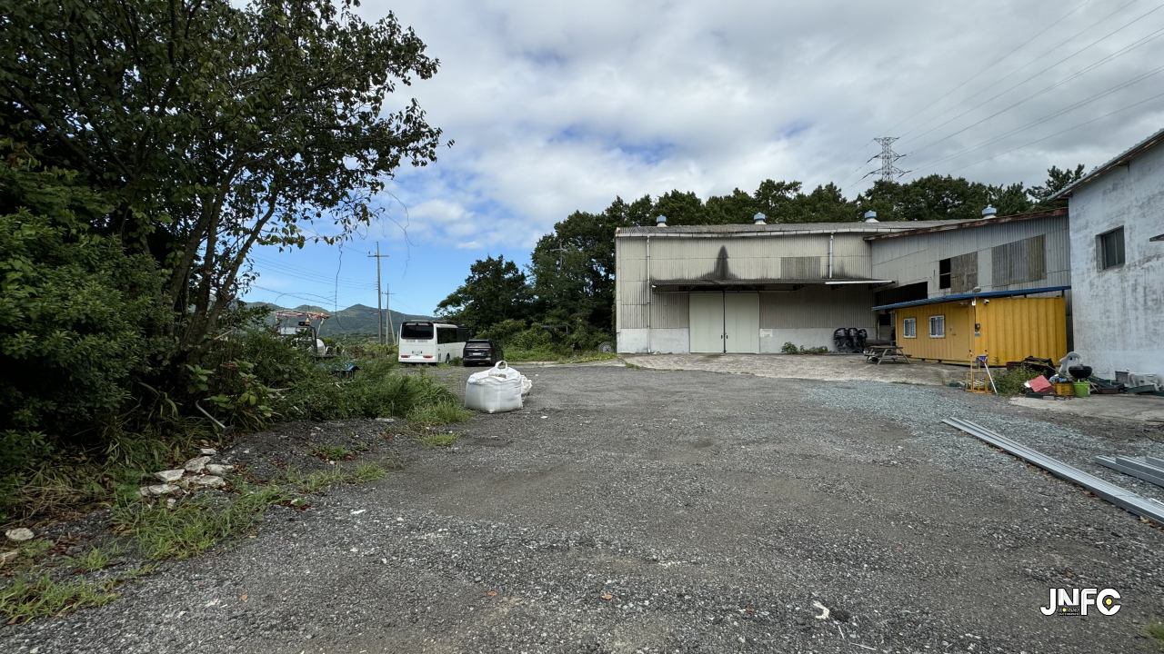 jnfc_5830_135170.jpg