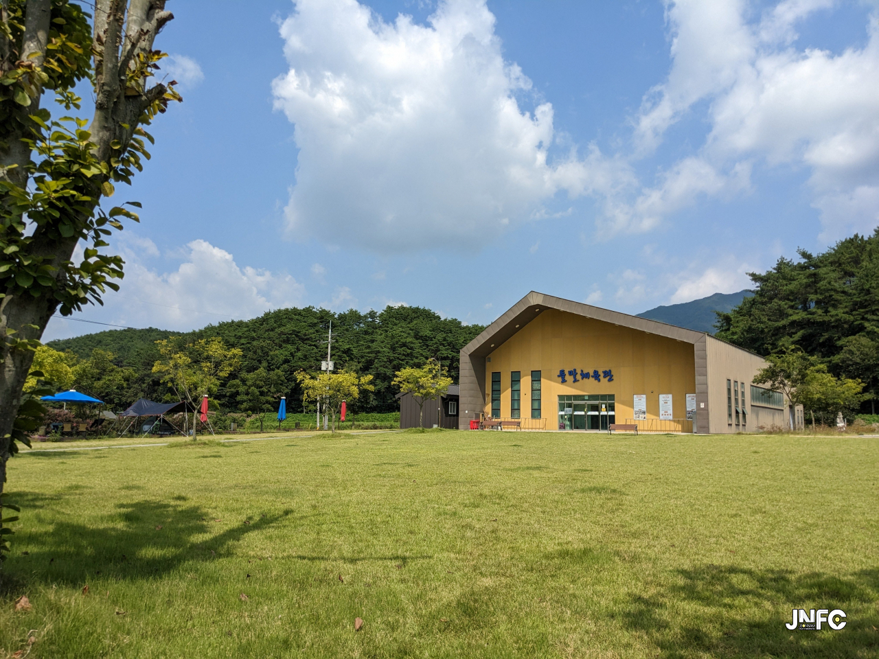 jnfc_5848_133379.jpg