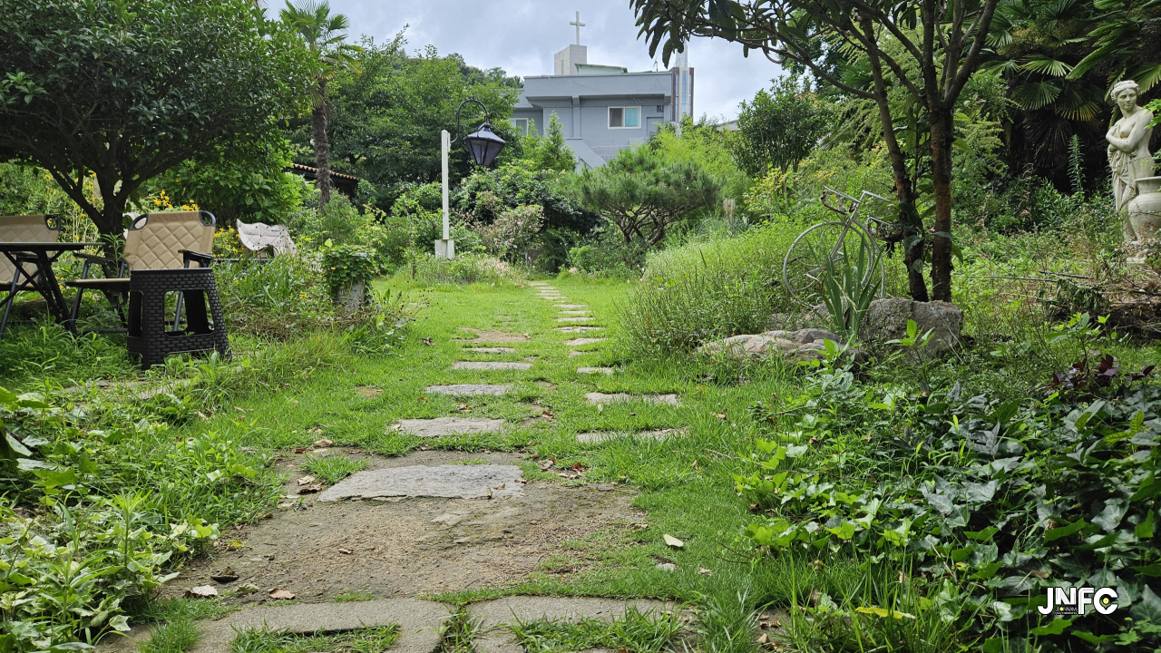 jnfc_5937_129147.jpg