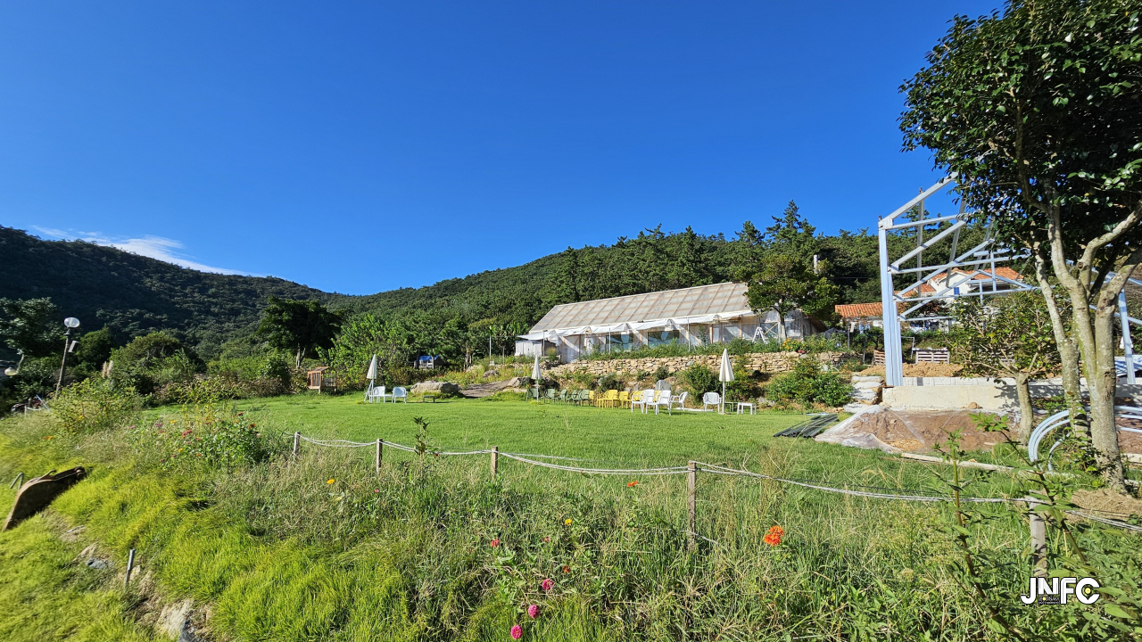 jnfc_5988_131709.jpg