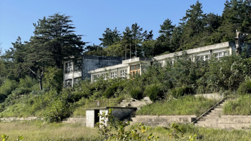 (폐) 자은도 자은두봉초등학교