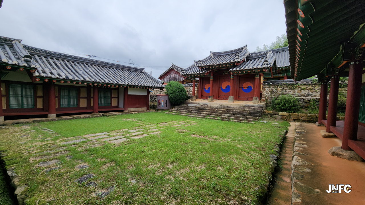jnfc_6087_131412.jpg