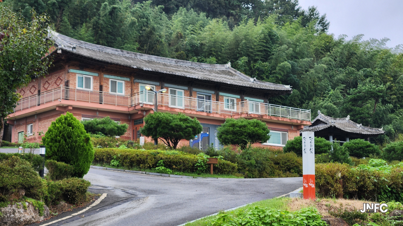 jnfc_6091_131306.jpg
